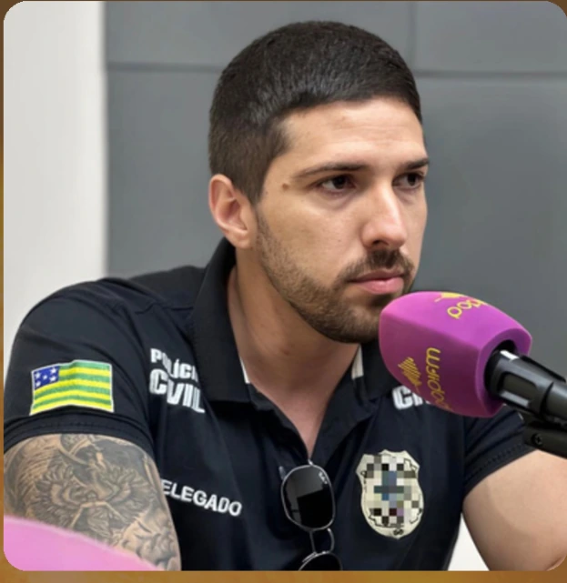 Peterson Ferreira Amin, autor de Entre o Sol e a Lua, em uma entrevista